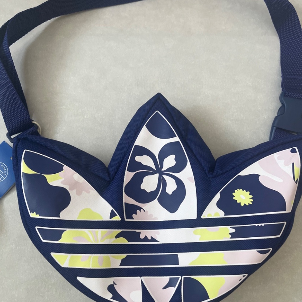 Adidas Trefoil Sling Garden Flower Blooming Indigo Blue Gerbera Freesia Bag - Picture 8 of 12